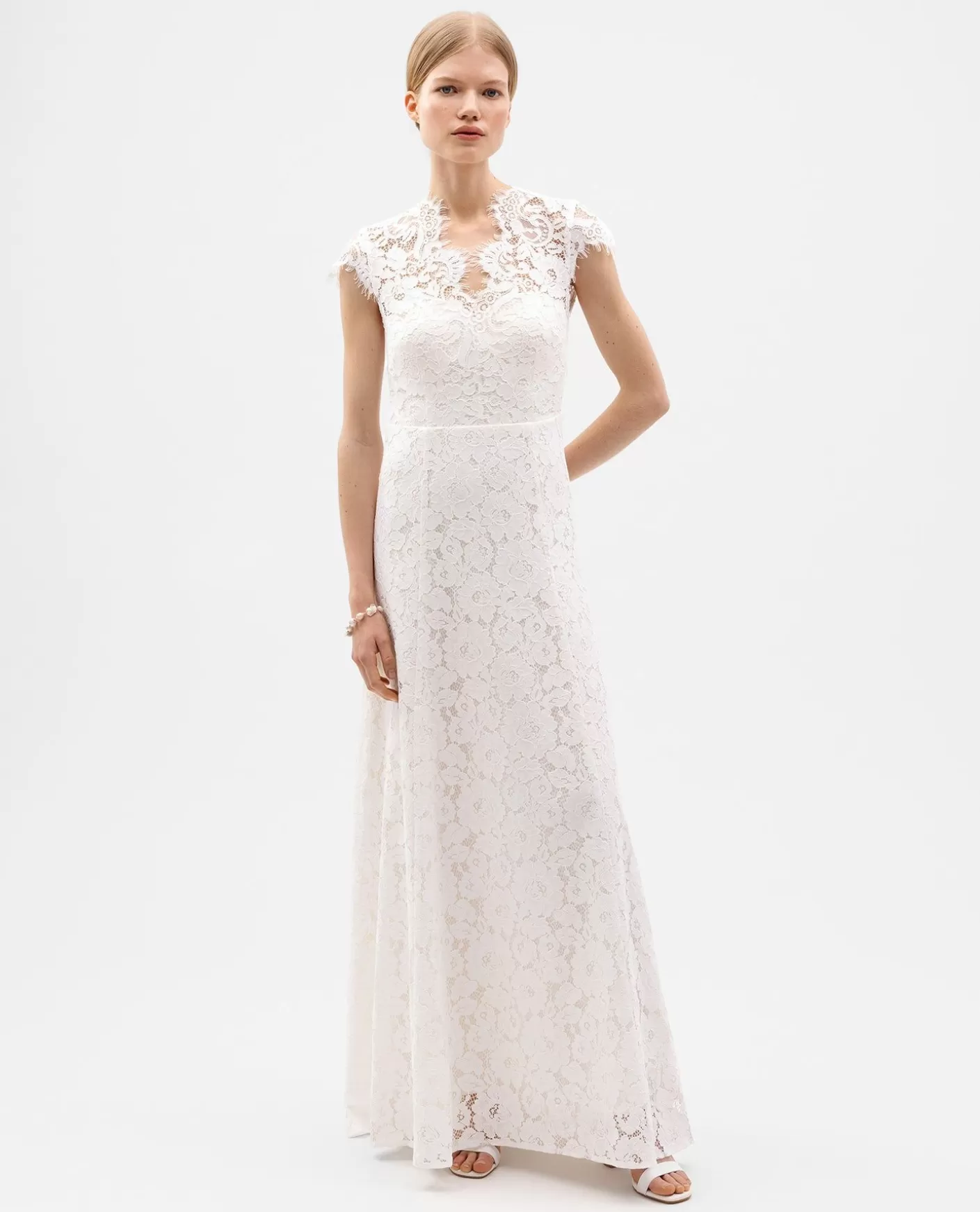 Bridal | IVY OAK Daniella Bridal Dress