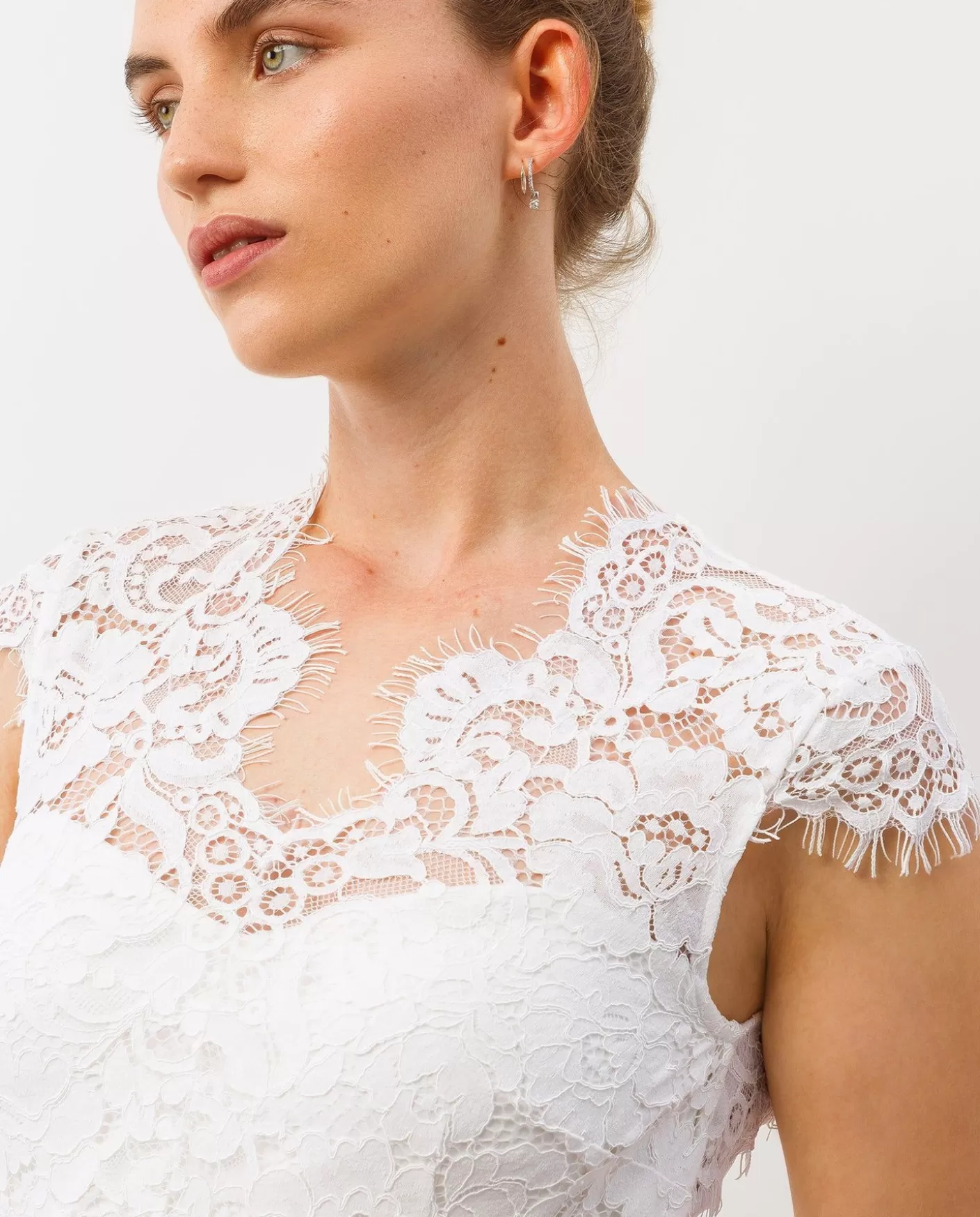 Bridal | IVY OAK Lace Dress Midi