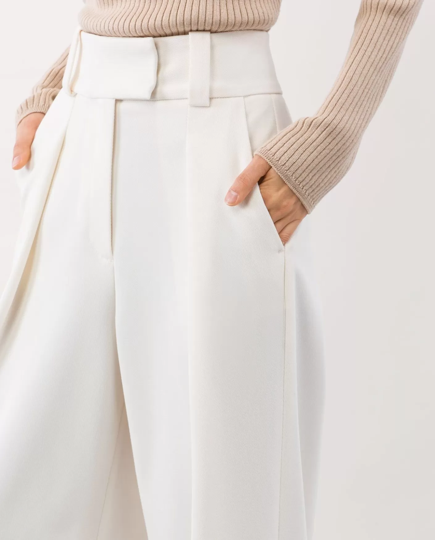 Trousers | IVY OAK Peony Rose Trouser