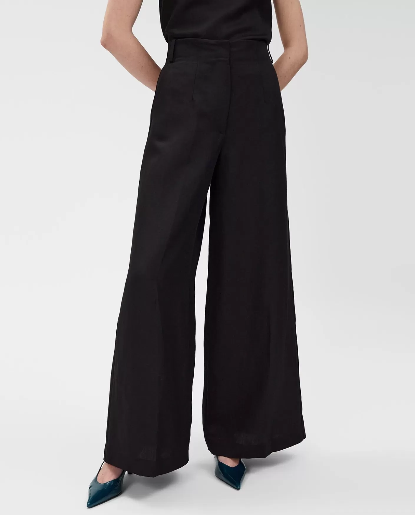 Trousers | IVY OAK Piera Trousers